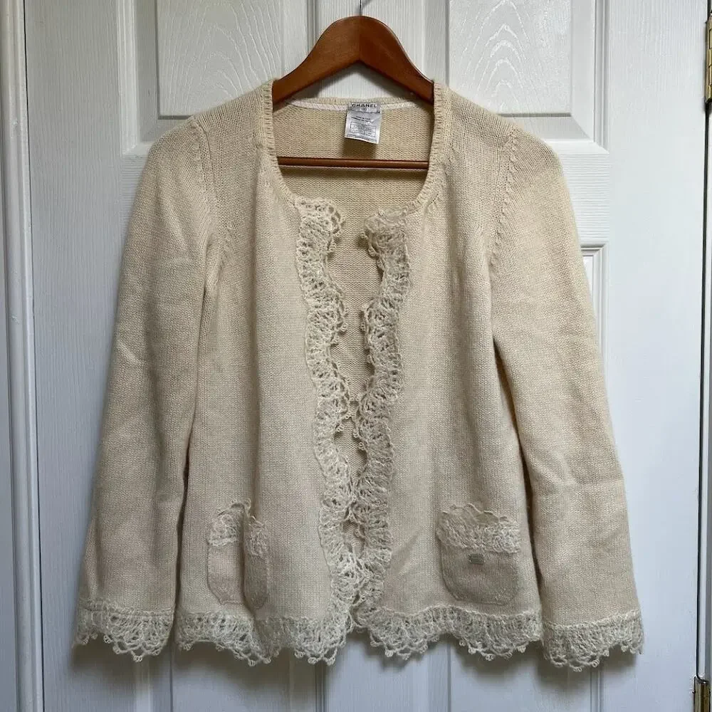2006 Chanel Knit Cashmere Lace Cream Cardigan